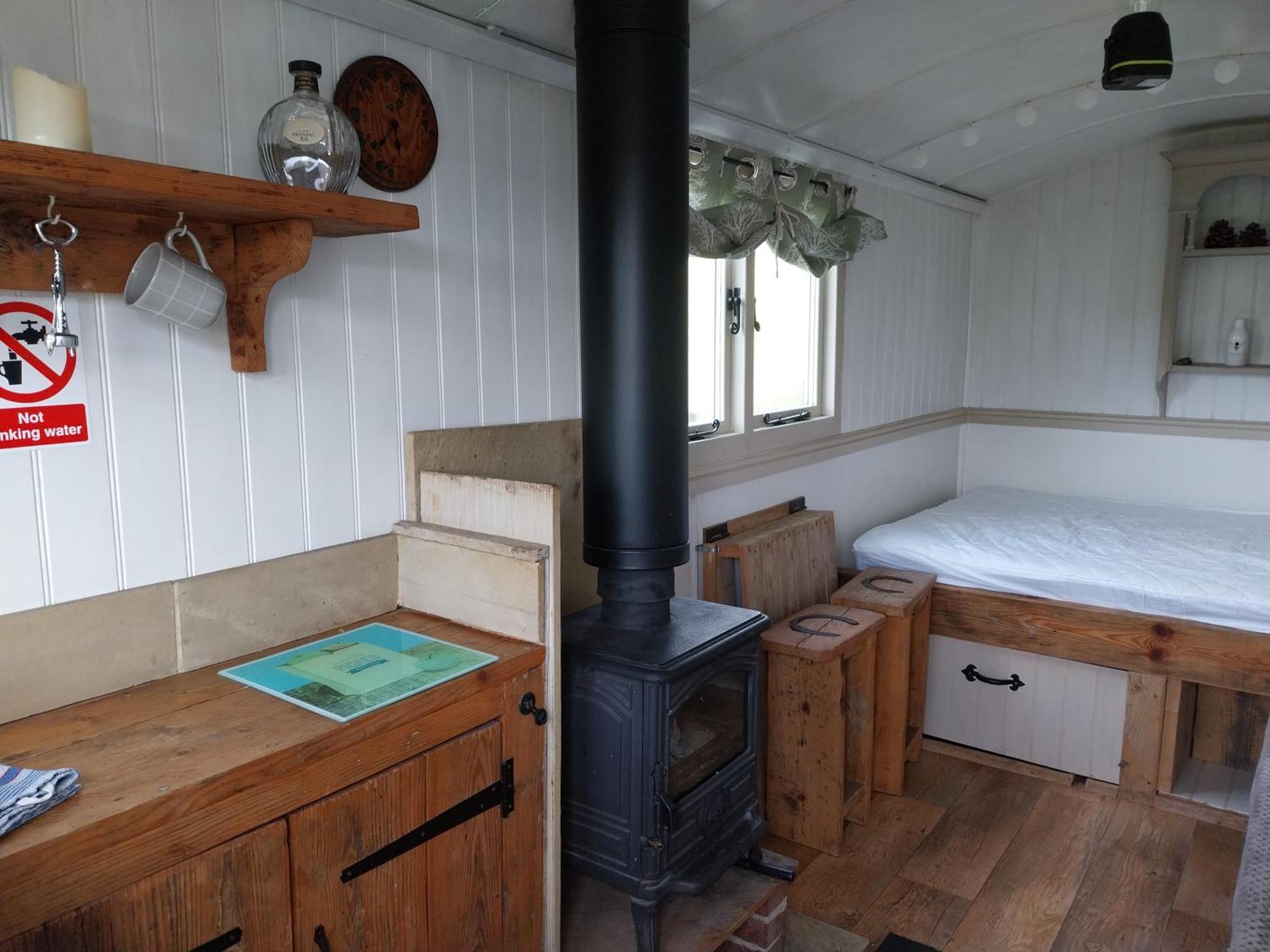 Meadowbeck - Shepherd Huts Fylingdales Ngoại thất bức ảnh
