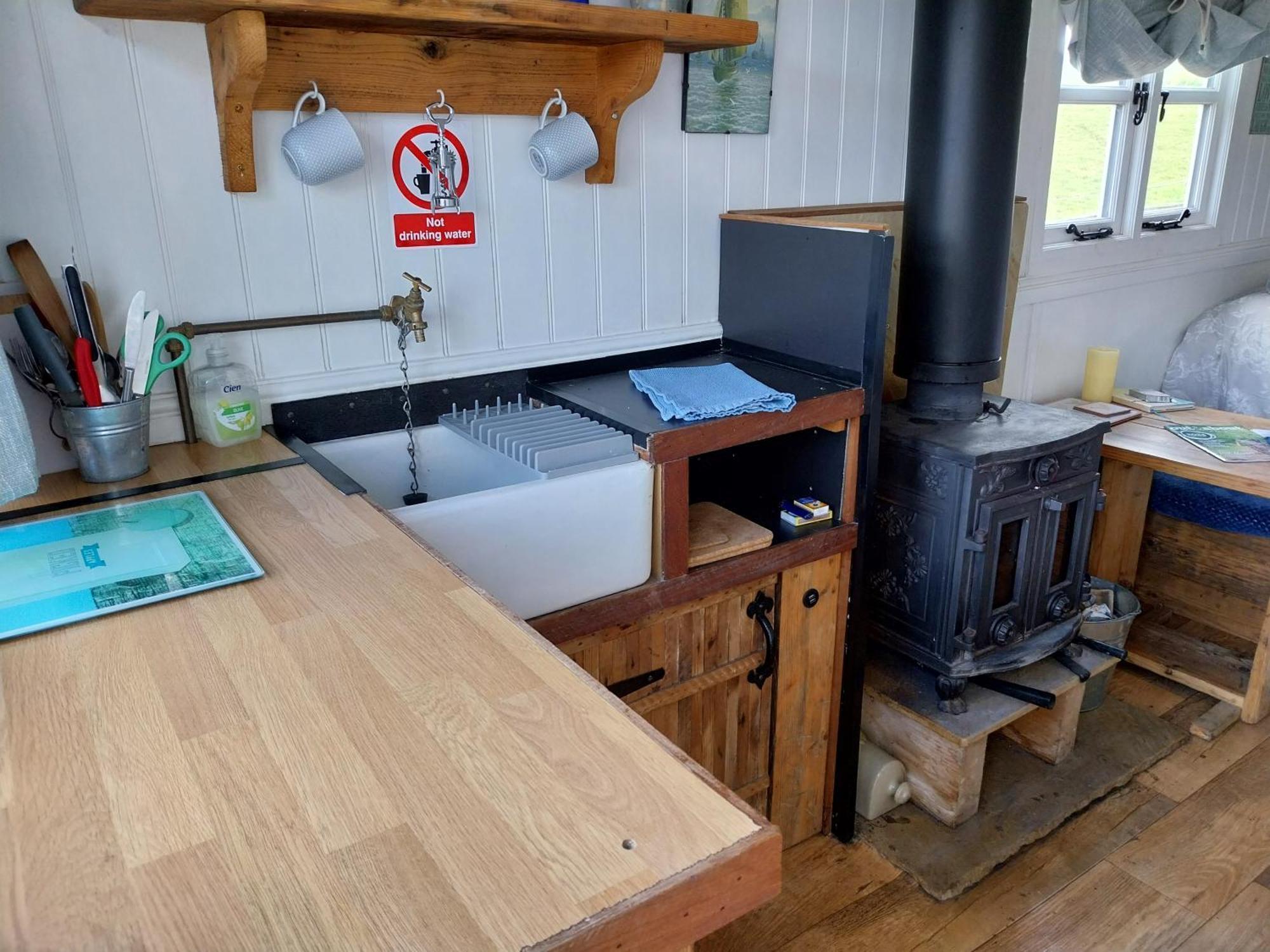 Meadowbeck - Shepherd Huts Fylingdales Ngoại thất bức ảnh