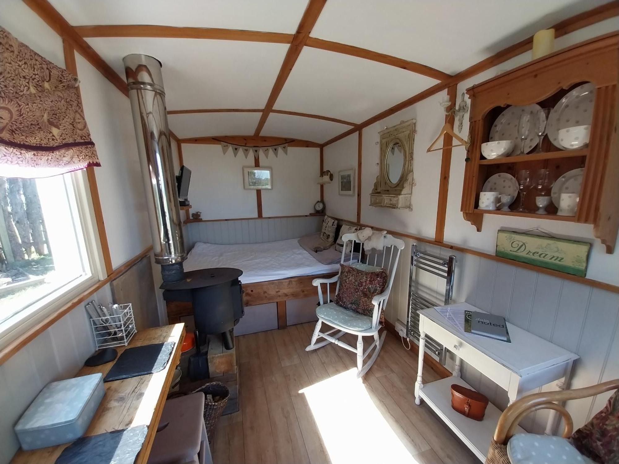 Meadowbeck - Shepherd Huts Fylingdales Ngoại thất bức ảnh